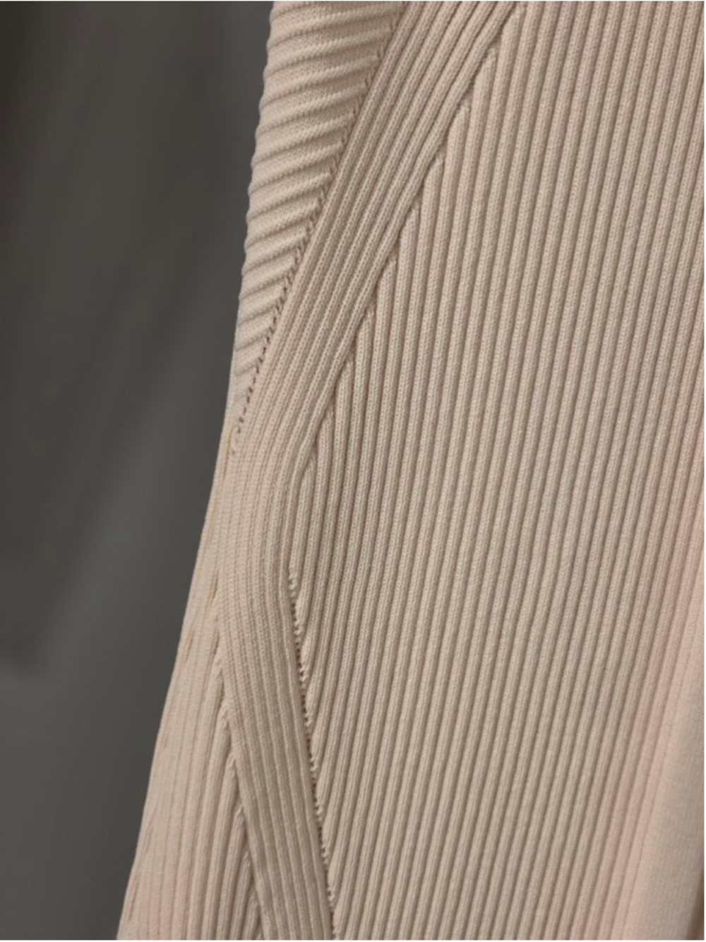 Women's ZARA Long Sleeve Ribbed Knit Midi Dress in Beige, Size L - Picture 5 of 12